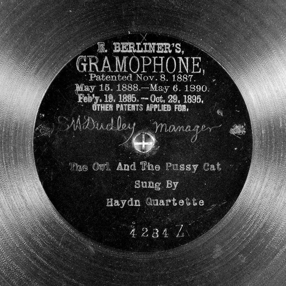 Label of the record with ID 0021f75207f83c816d6c7b79e10c92b8