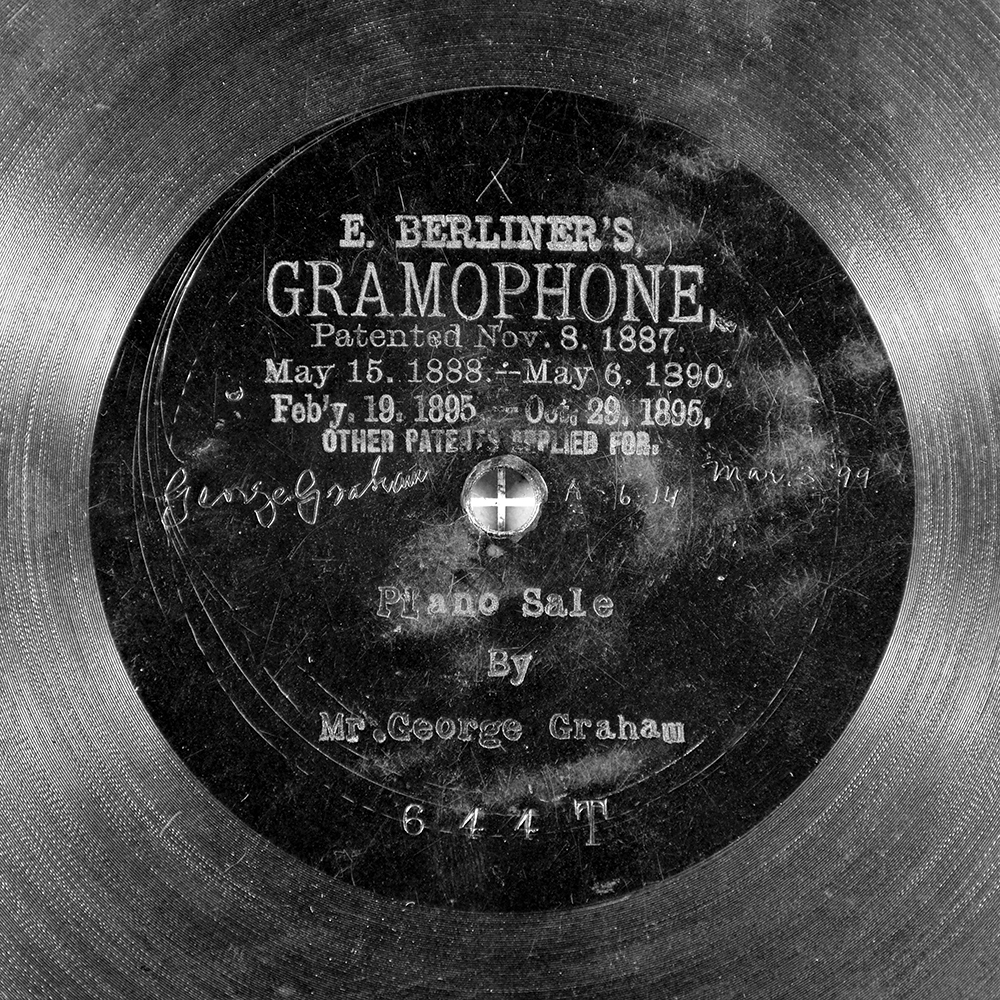 Label of the record with ID 02a22527434a4cf15e864b3017a4f130