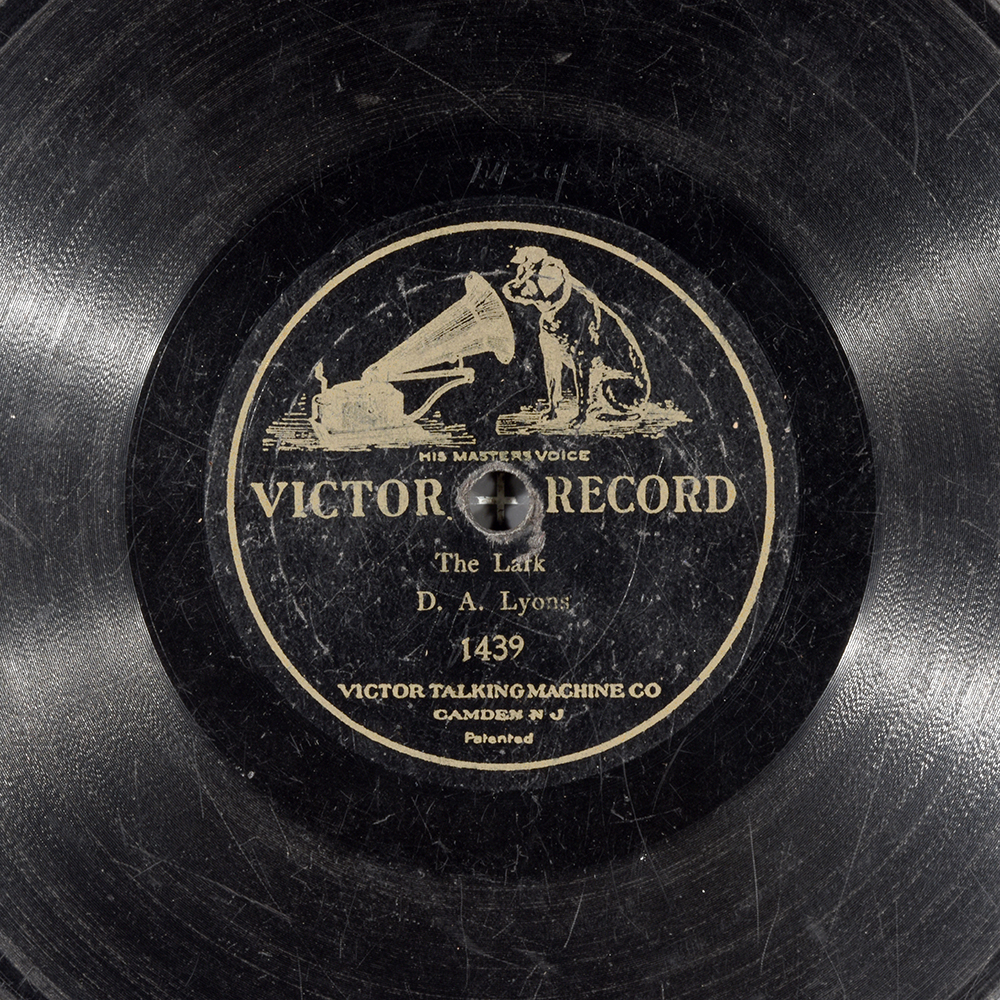 Label of the record with ID 11727d1f38708613a3479dc6ef87b5e3