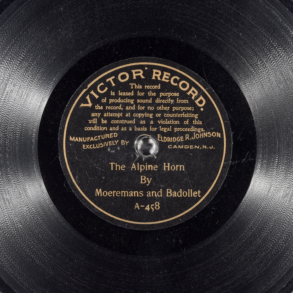 Label of the record with ID 11bae96e33a906fcc904948aff95dfd1