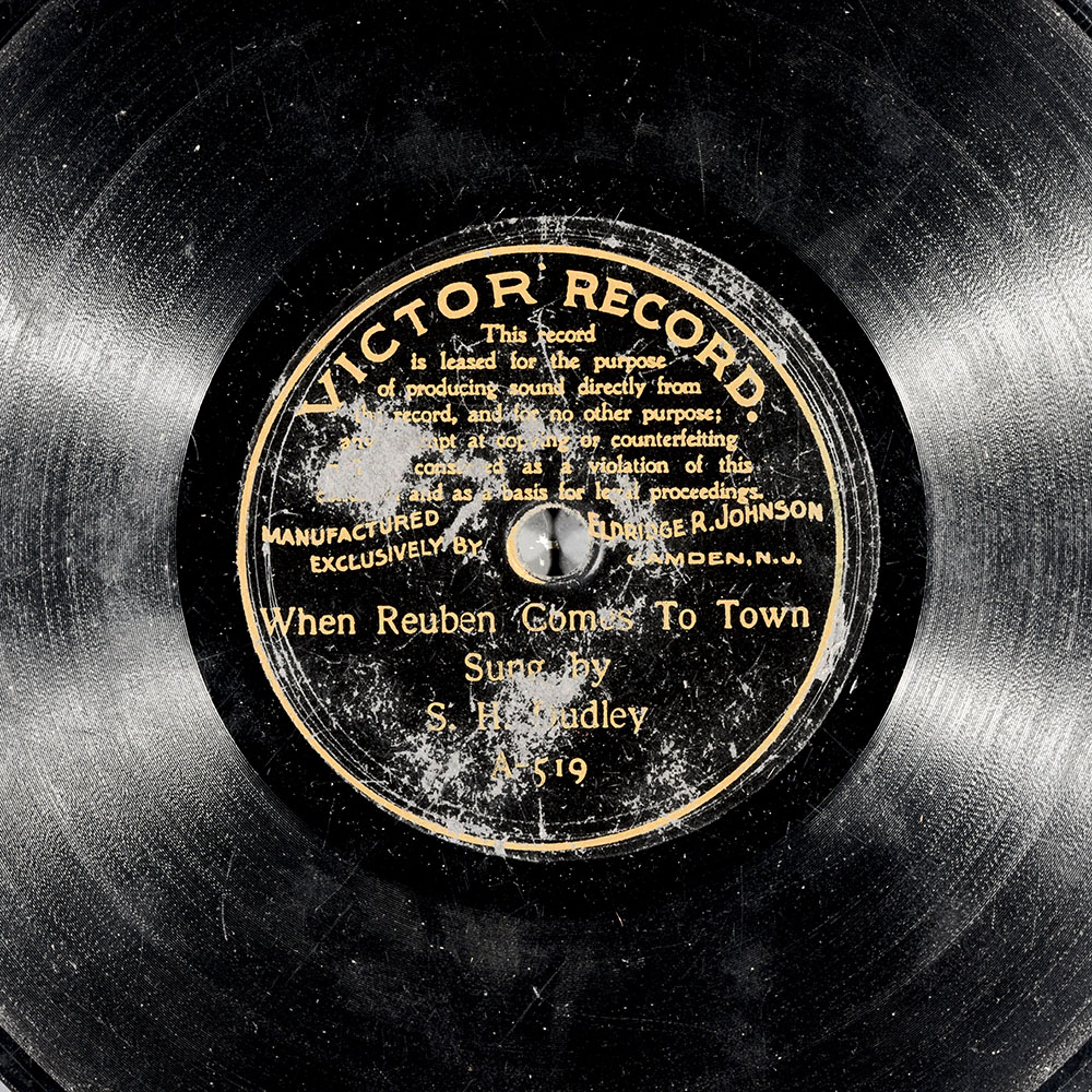 Label of the record with ID 14c9f49b77b3fd227cc636a56ec17817