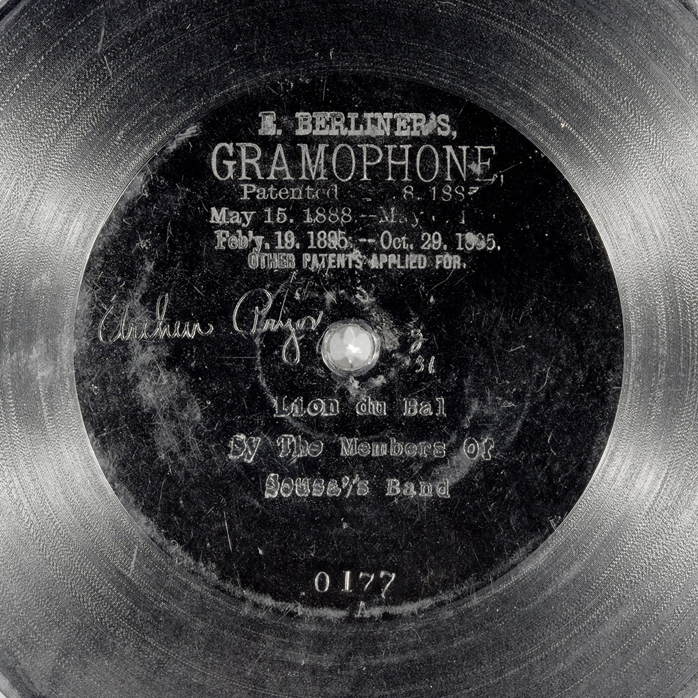 Label of the record with ID 152f43033f58fe1c7cf216d2d5123290