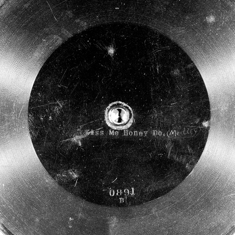 Label of the record with ID 188f6c8404d452a98b2370b16e1f8811