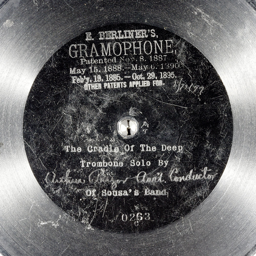 Label of the record with ID 19f3e6ca8c1c0ea5cdc080b0266b6eeb