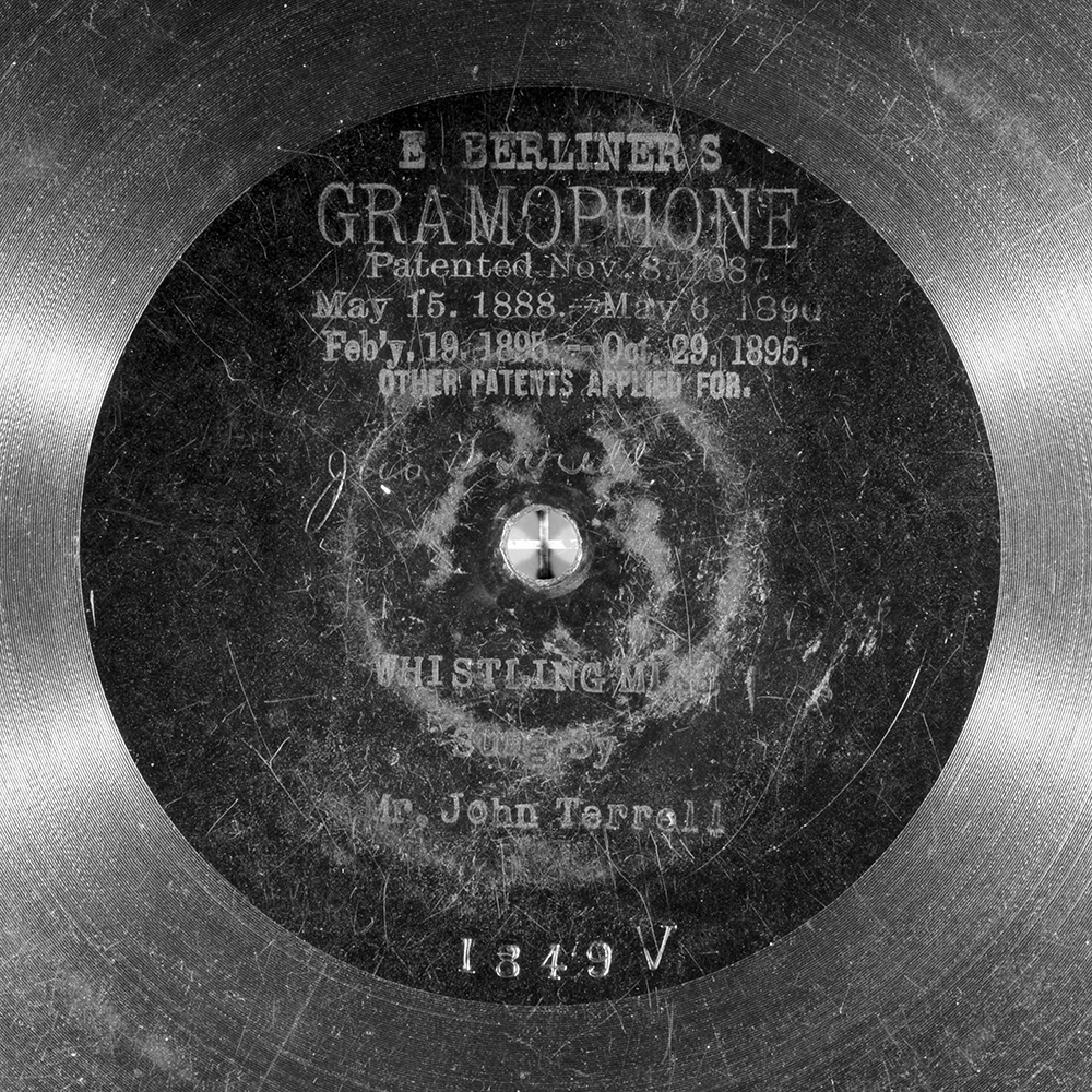 Label of the record with ID 1a02c310adcc404612d300718fcfae03