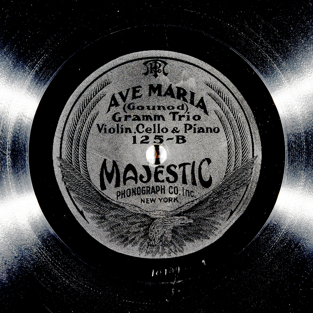 Label of the record with ID 21f07109e003600732f09866c61899d4