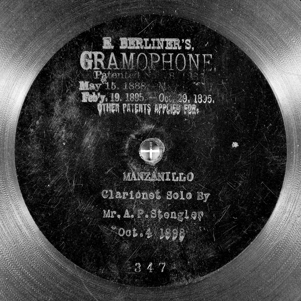 Label of the record with ID 246e922f18f466e97320dc4e52422d1e