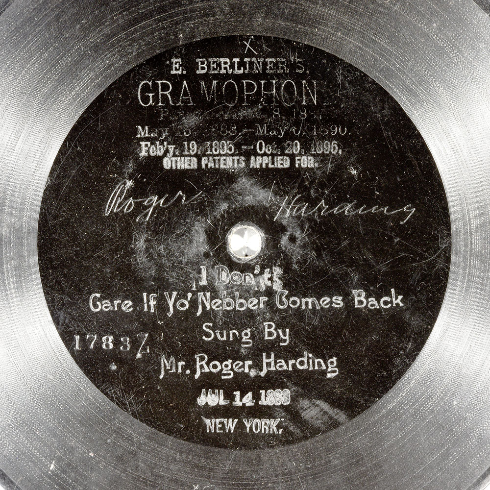 Label of the record with ID 27989429b6e7171ad0f2e6d65d5ea68e