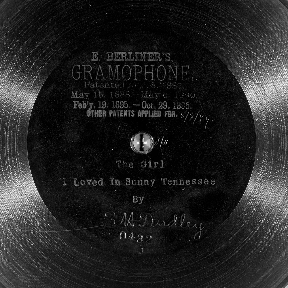 Label of the record with ID 29dc4ed0bb43e9884d4a891d8a4cfa8d