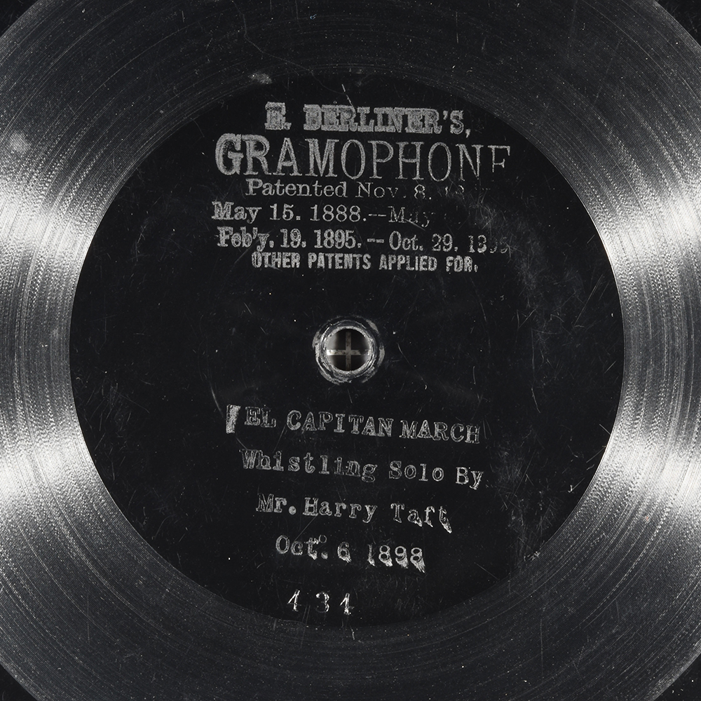 Label of the record with ID 2b08eca0bdb6469512271fc9311e09f4