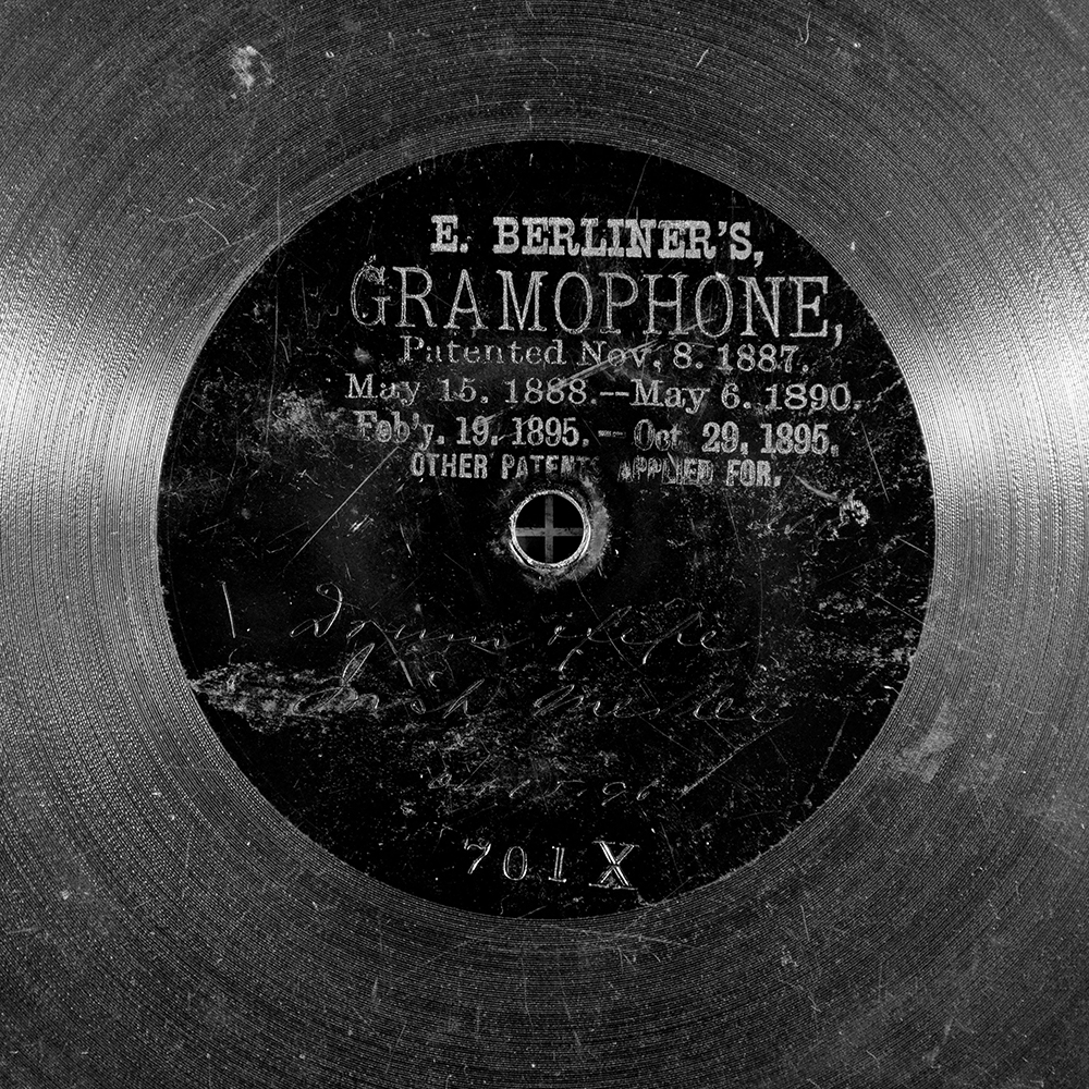 Label of the record with ID 384cbc6351fdf949ba9fa09151934a79