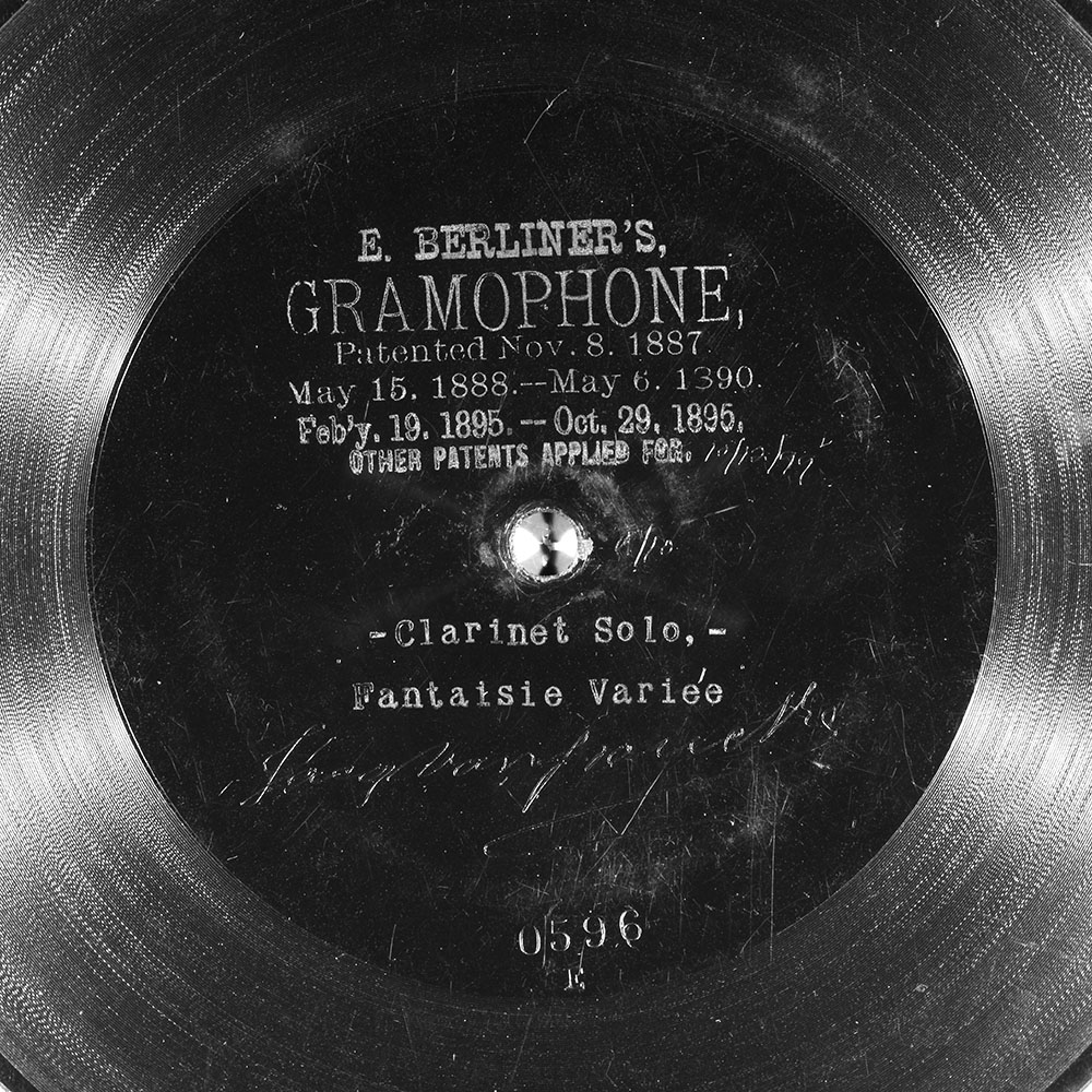 Label of the record with ID 3d7f6673ef04f214e2197c04e080218a