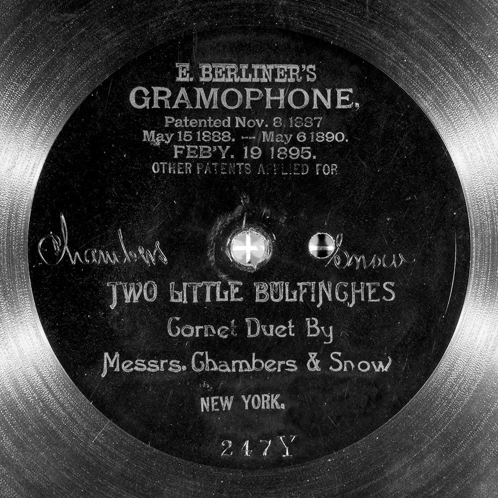 Label of the record with ID 476e68883a51e466d17334e848c9d437