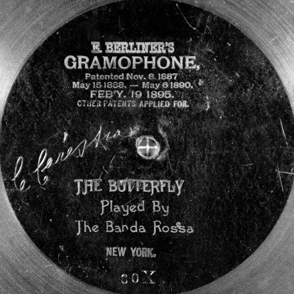 Label of the record with ID 4d549b6f1d87101c12171893e6515abd