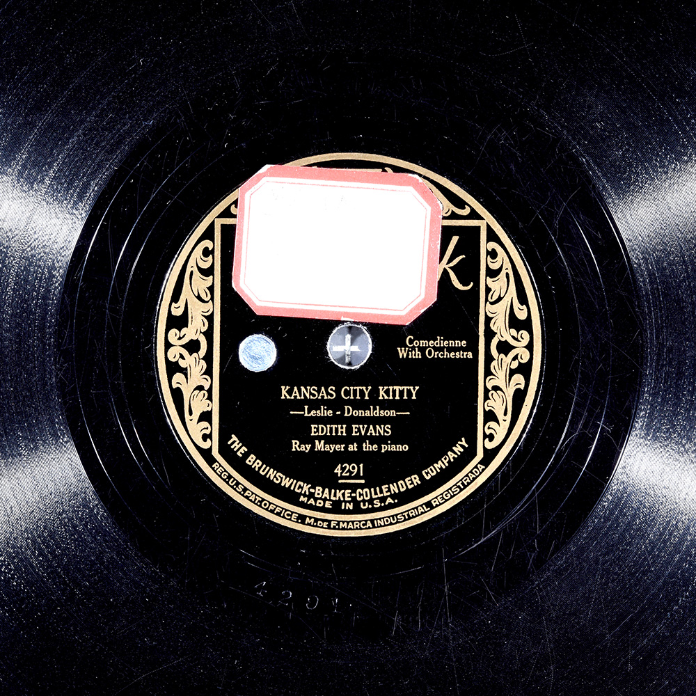 Label of the record with ID 50ec487692719eb293bd9ea6fdb251c8