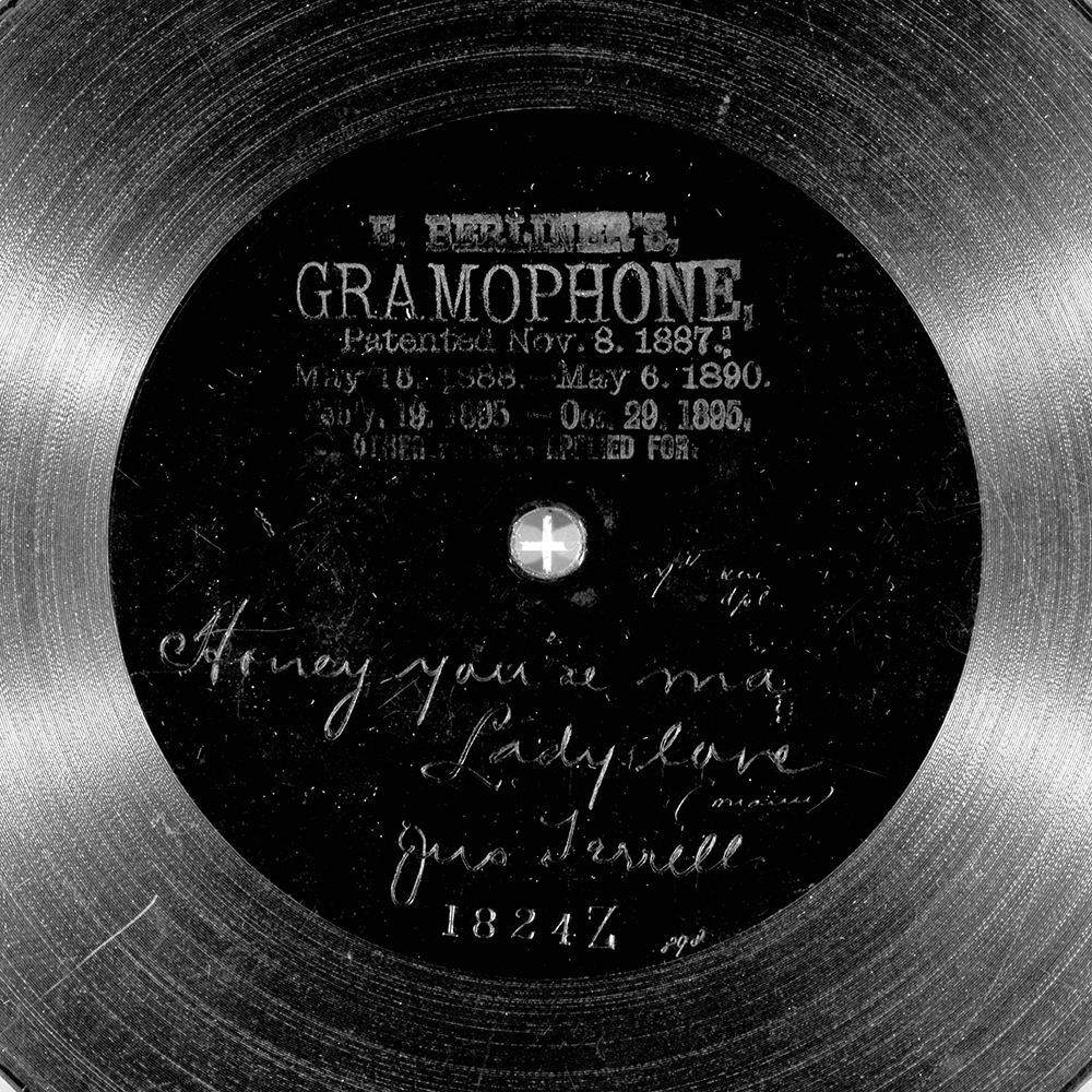 Label of the record with ID 5b134f1fc488942a0c21f33c934d5df2