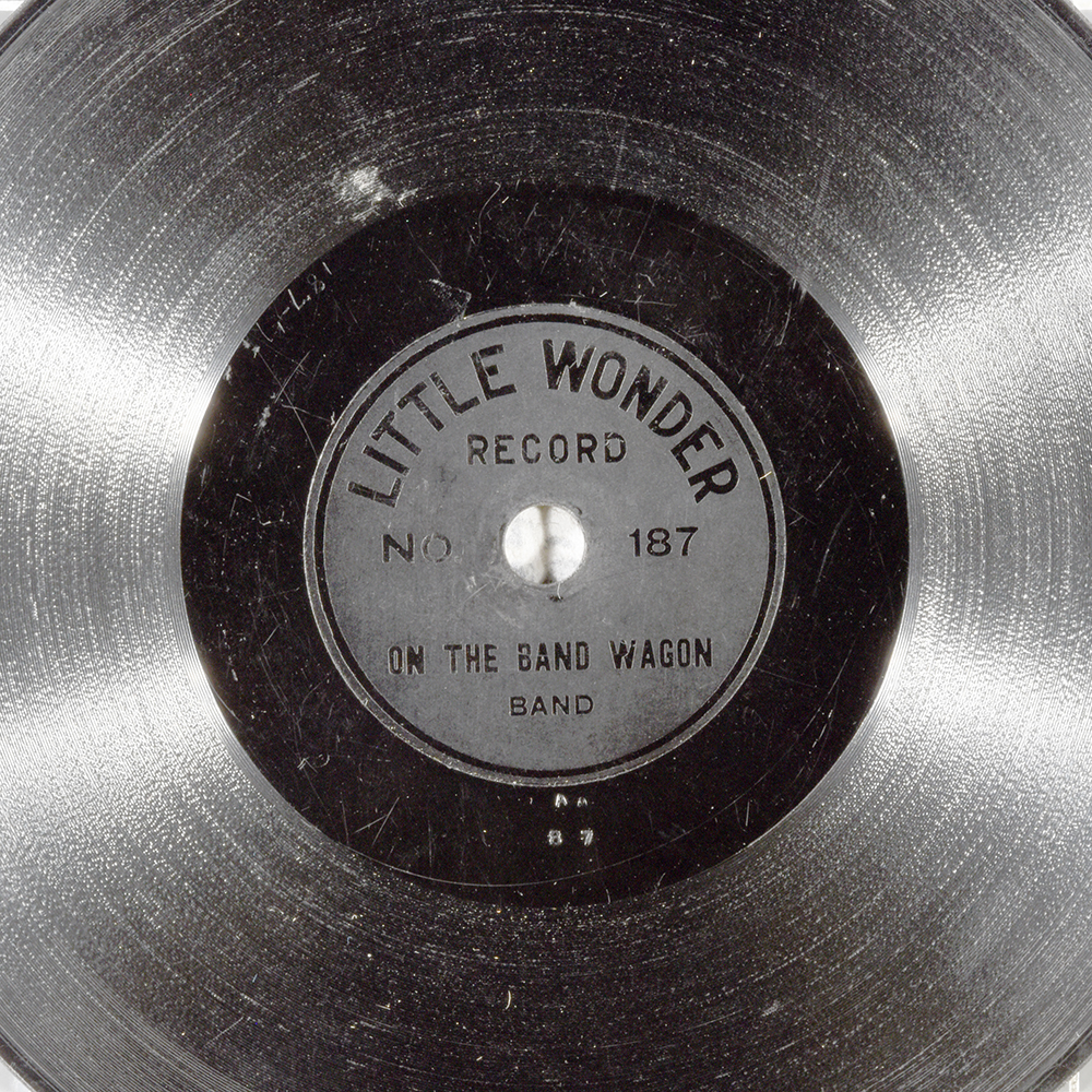 Label of the record with ID 5d024003722472e06c9305cc42aca886