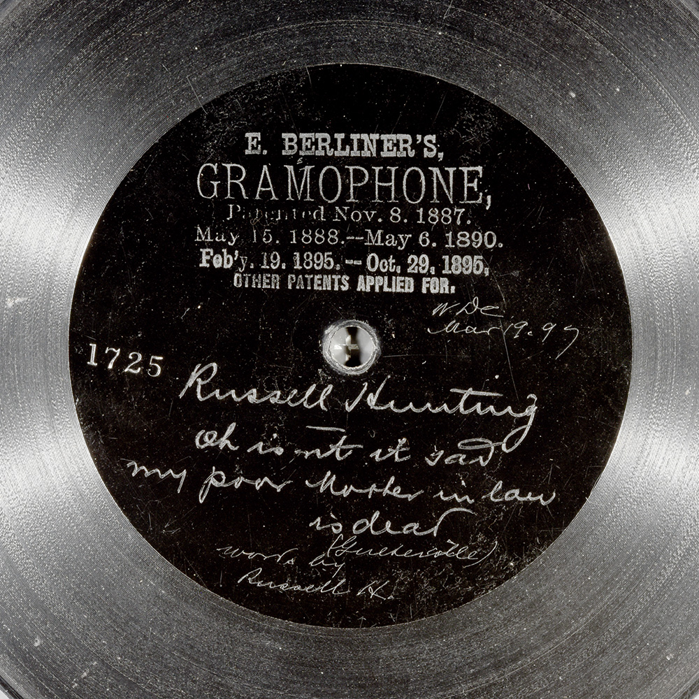 Label of the record with ID 70361192f0c18526068ec6a12eda4ebb