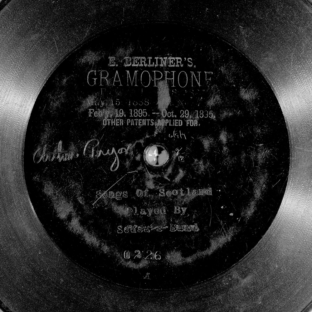 Label of the record with ID 745b9190e68db547cbd237a51cd68a73