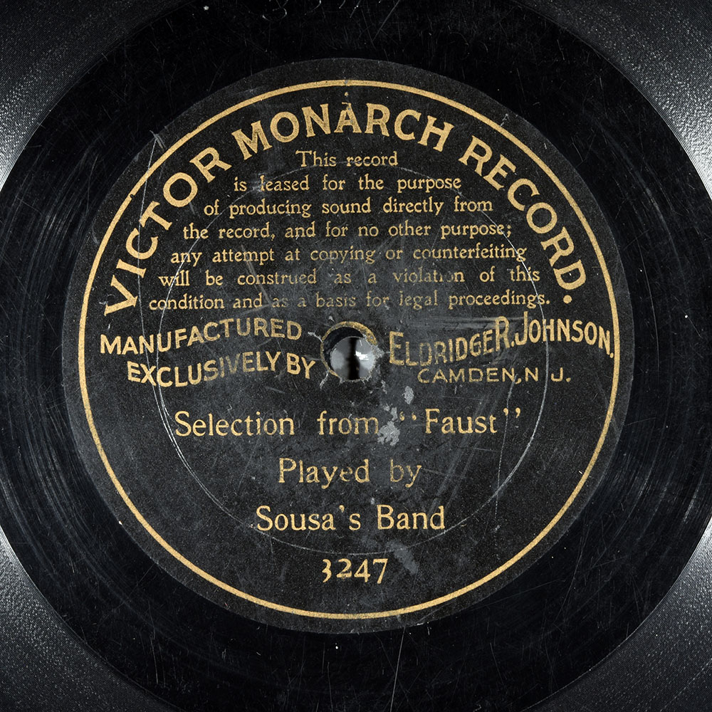 Label of the record with ID 749b20dfc7dfbc670e3ce7372846346b