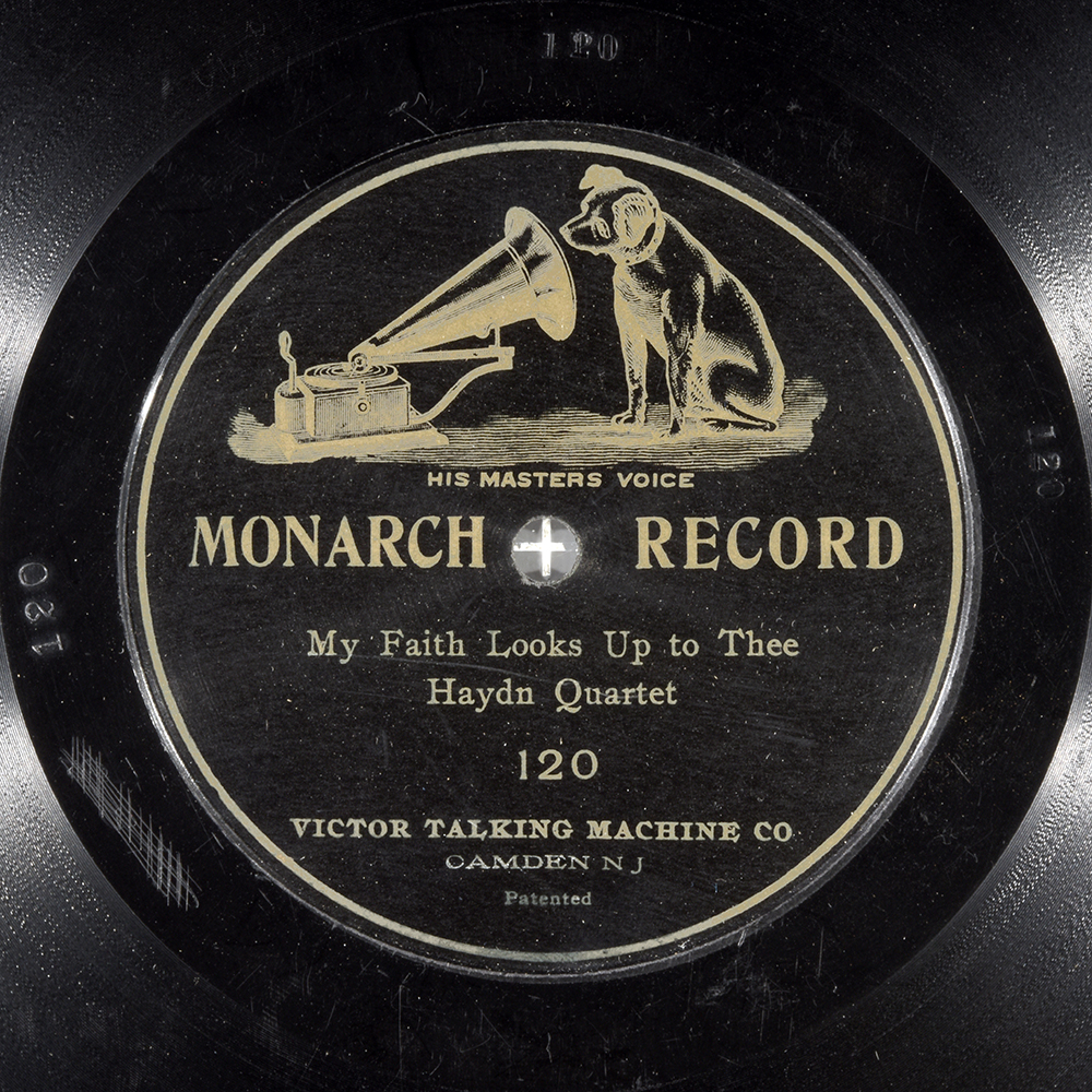 Label of the record with ID 7b70efc1aecef3579f80ad8c72a7b987