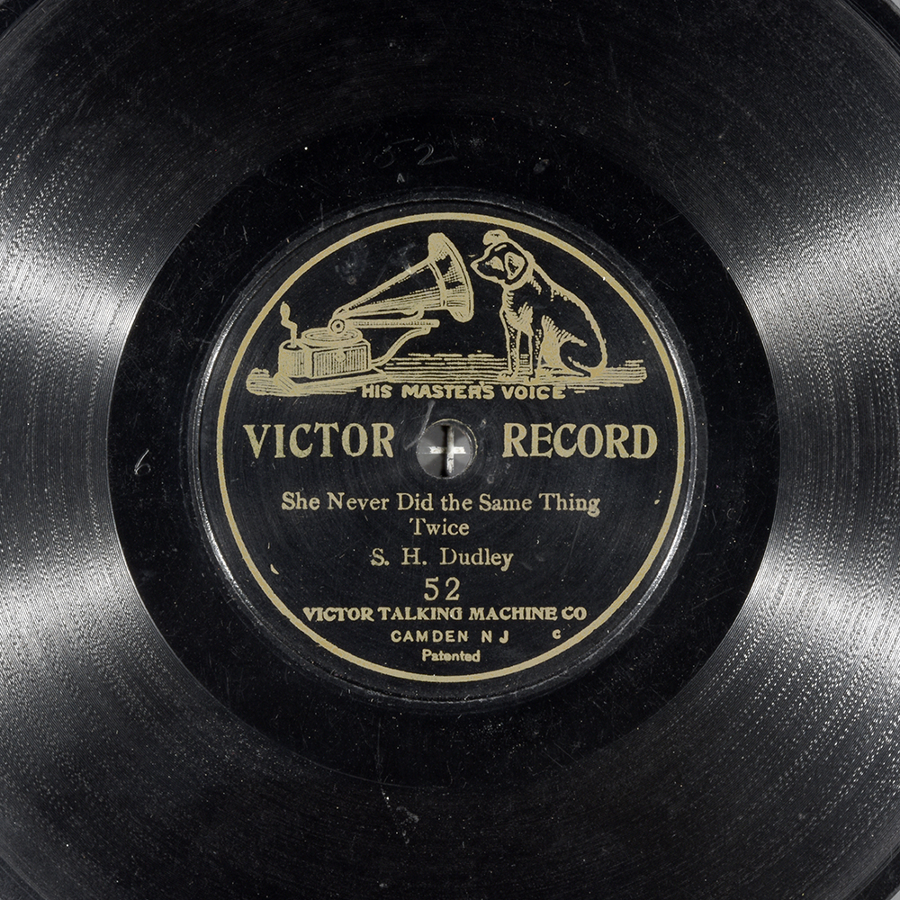 Label of the record with ID 8a4dbbde553e1191f0f40bcbb3e8981e