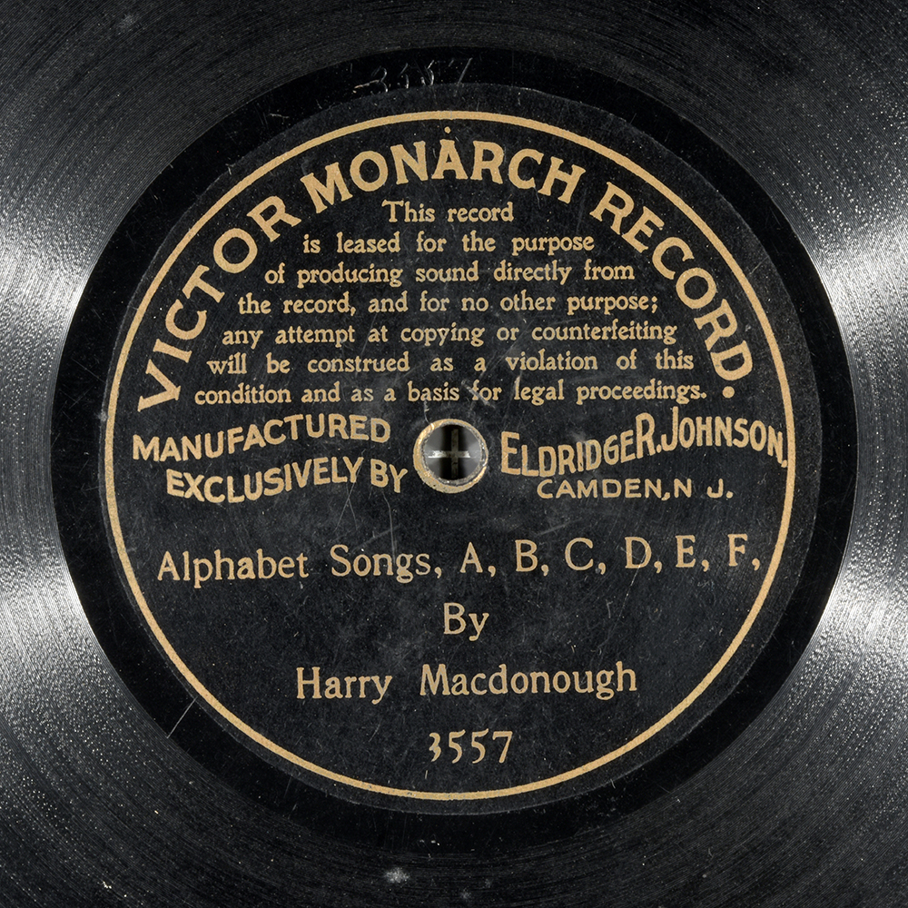 Label of the record with ID 90e0057ba8546e793e6314e9979ad427