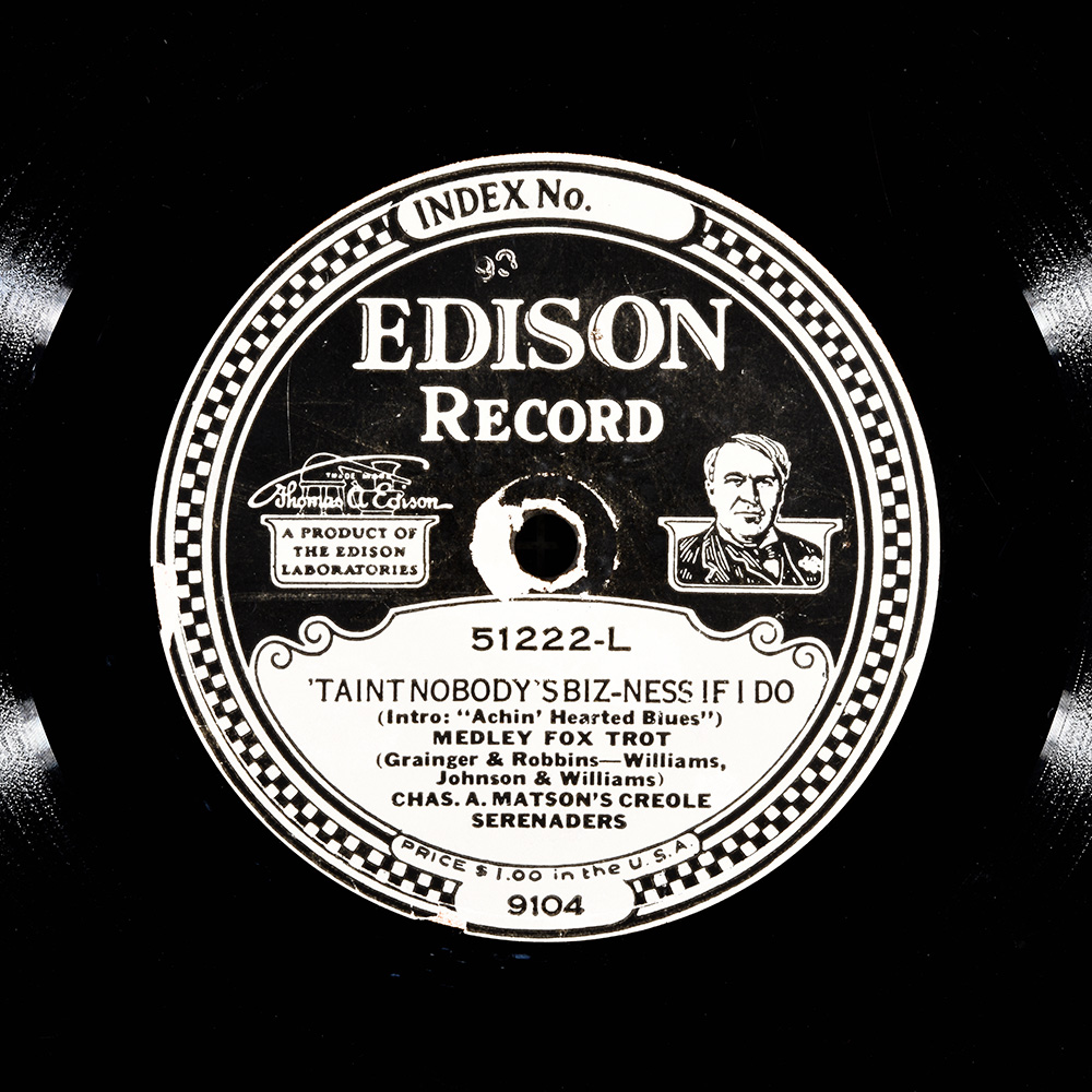 Label of the record with ID 94d55e295b86f5cc79c9b050303e9a09