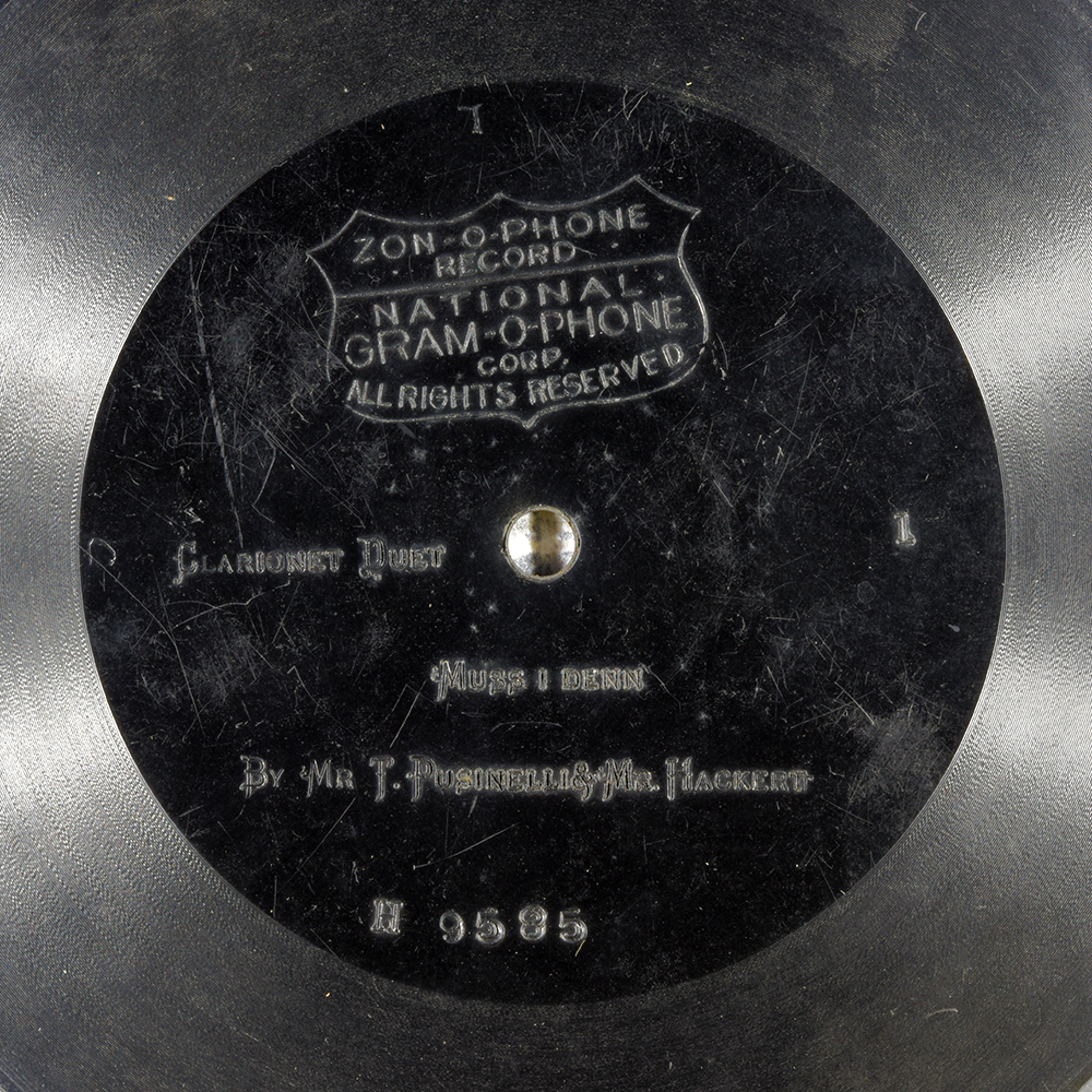 Label of the record with ID 9e660706cb7bdb068b7ca478e2048644