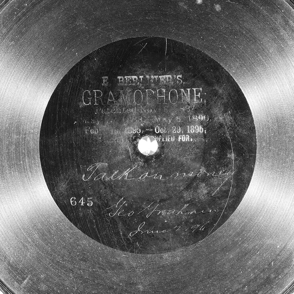 Label of the record with ID b9ae4ef932932a1868377e9f31a47fe7