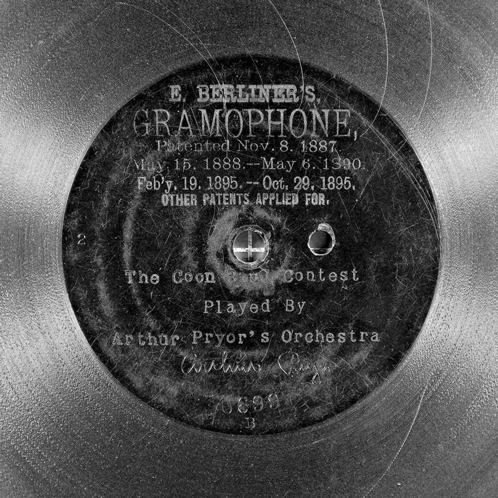 Label of the record with ID cdd687e3c9b9754e12b1e87c0451a848