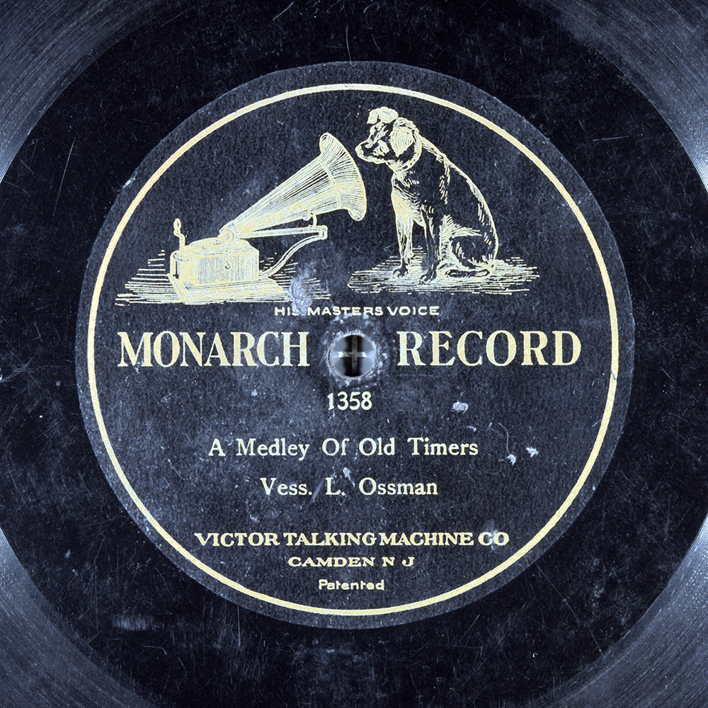 Label of the record with ID d40b4711ad827636a336e0f3f6ebb4e4