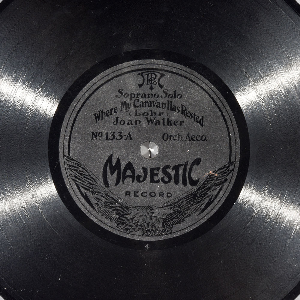 Label of the record with ID d50b379246dd73bbfda3d00e326a1421