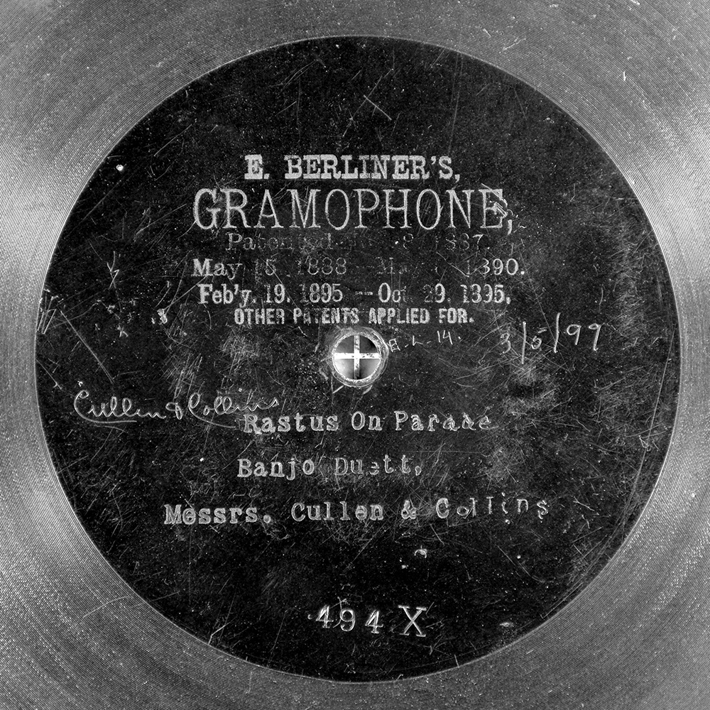 Label of the record with ID e4ad5885db937fe8b63070e03be61cad