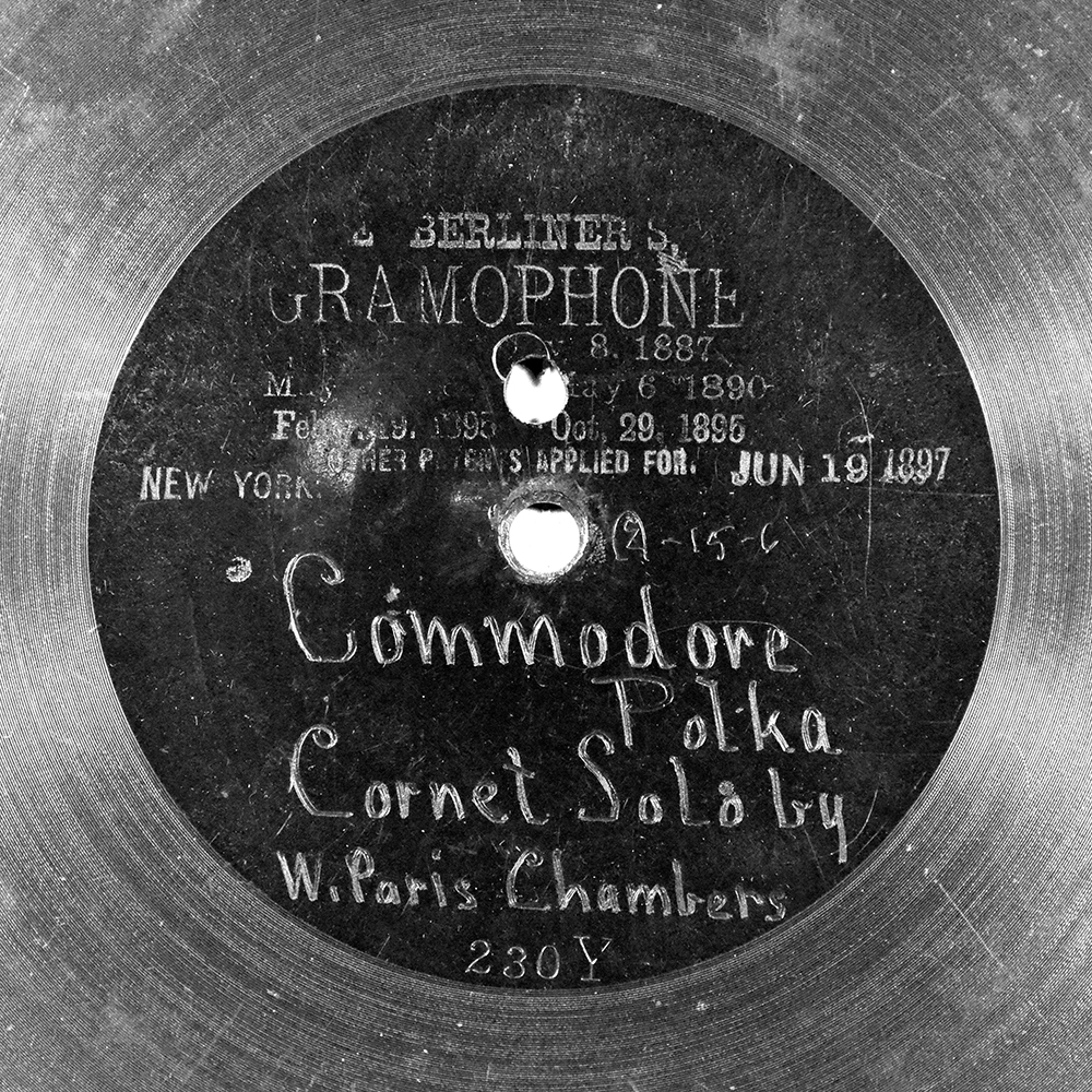 Label of the record with ID e4c662ba8d05d8dbeda2e7351f888711