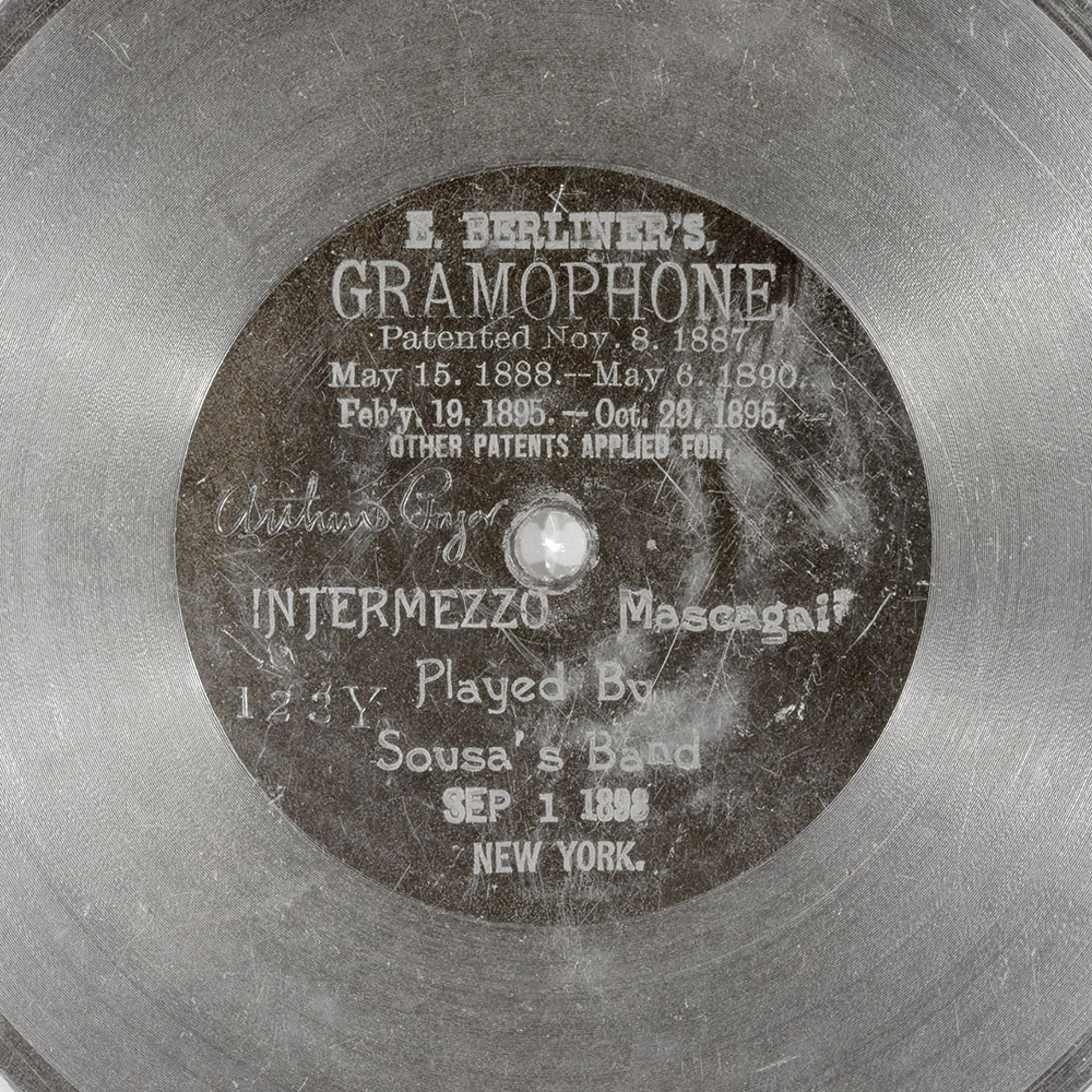 Label of the record with ID e75a6773a29a6668477f55265420584e
