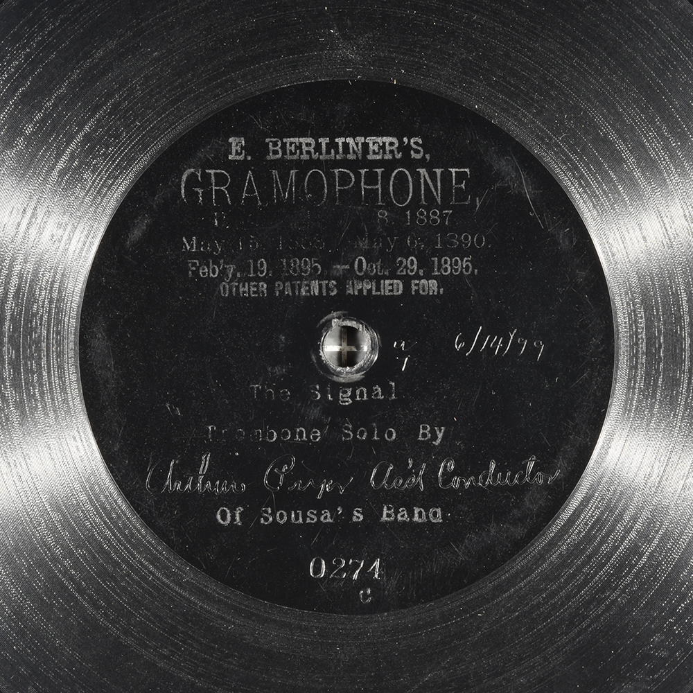 Label of the record with ID ff136fd17e2ba8032cc00350e38c8509