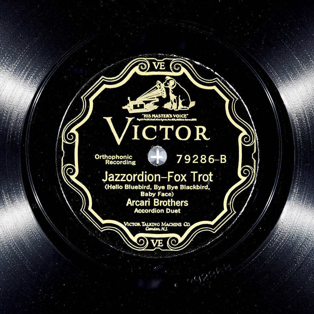 Label of the record with ID 71f8db23dba55250e7c7392f9ef87ac6