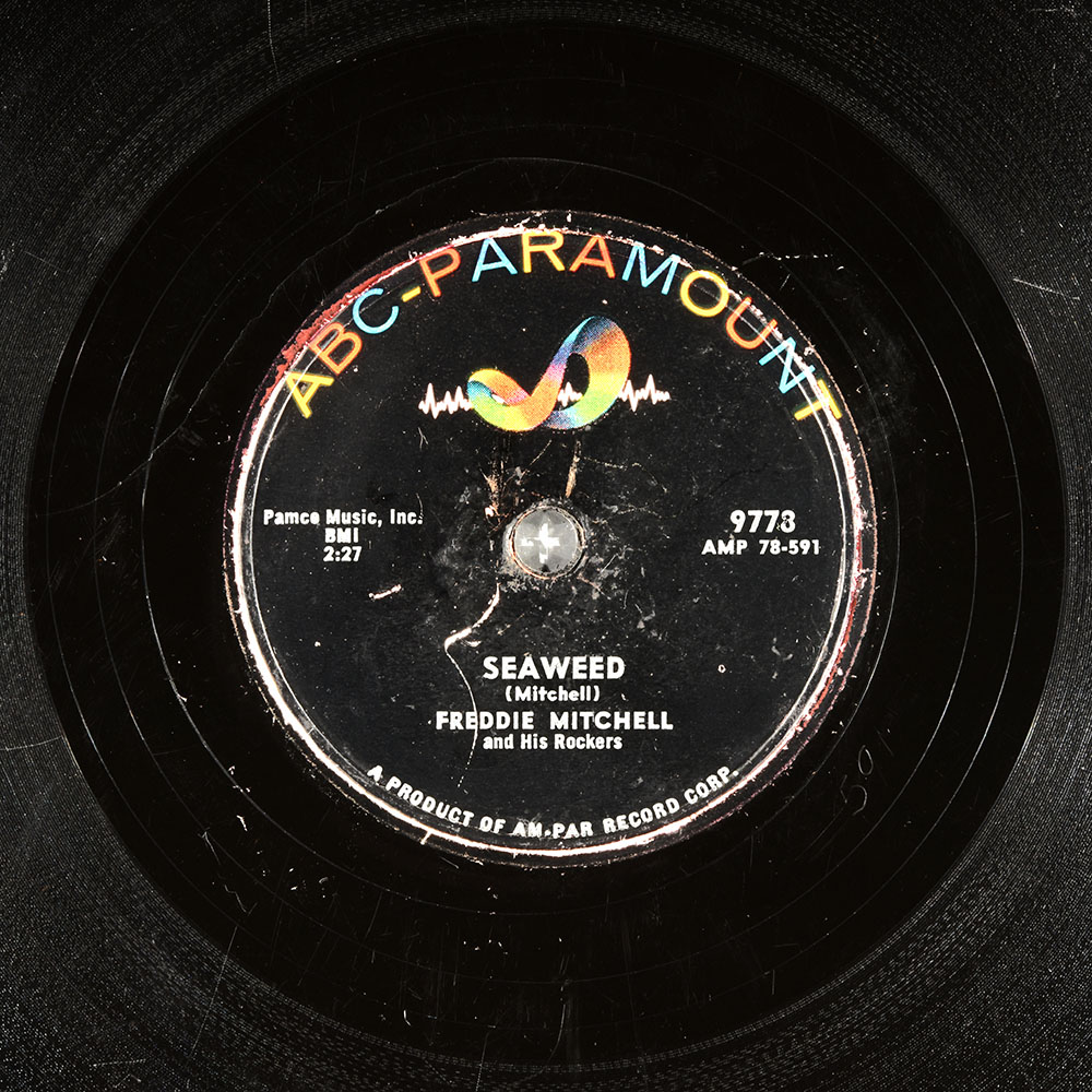 Label of the record with ID 7c622e04df7f344ec7fcedf44c77637f